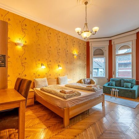 Suite Apartment Hidden Gem Next Synagogue - A Budapest Exterior photo